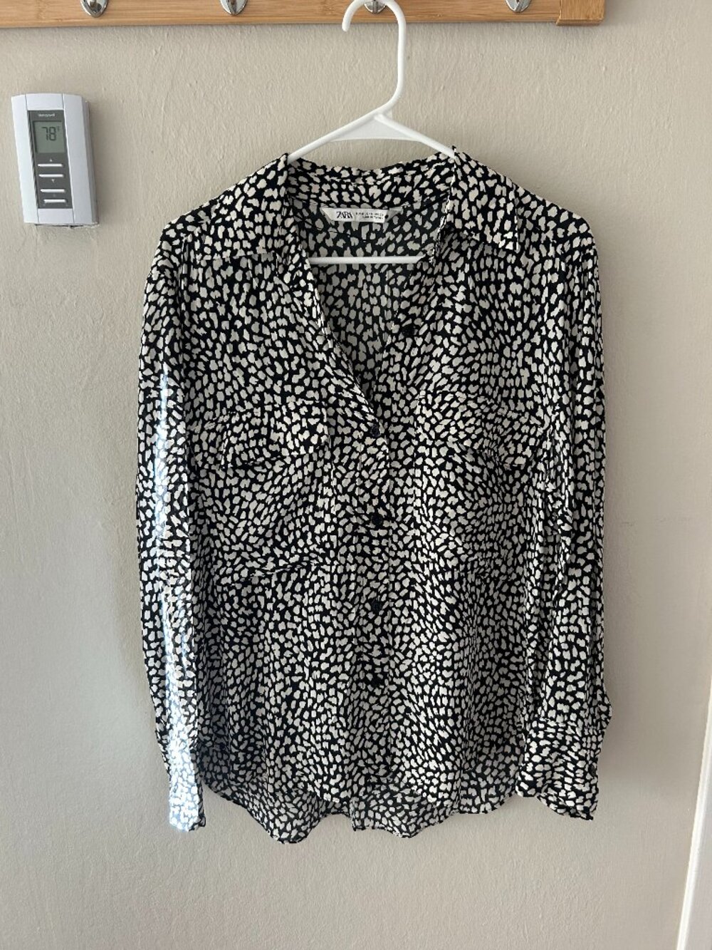 Zara Printed Button Down Blouse | Lightweight and flowy | Size M
